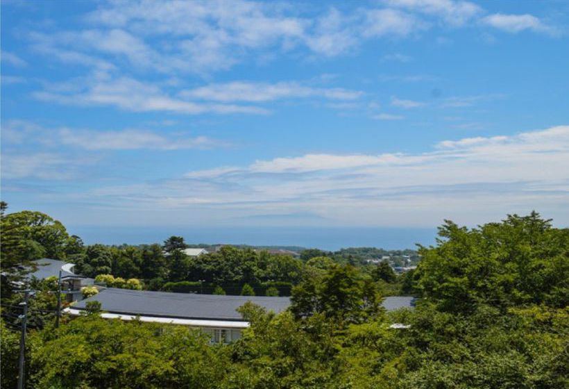 בית מלון כפרי Livemax Resort Izukogen