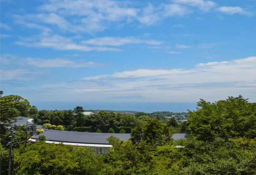 Отель Livemax Resort Izukogen