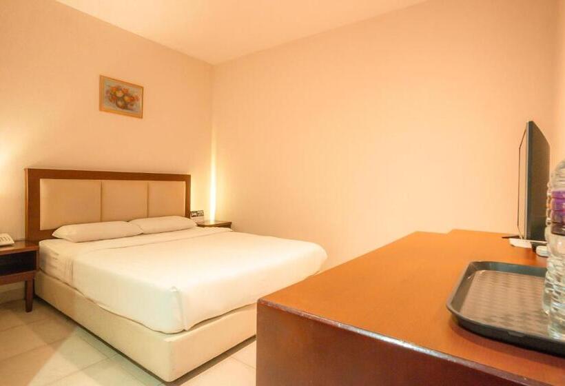 فندق Lovina Inn Nagoya Batam