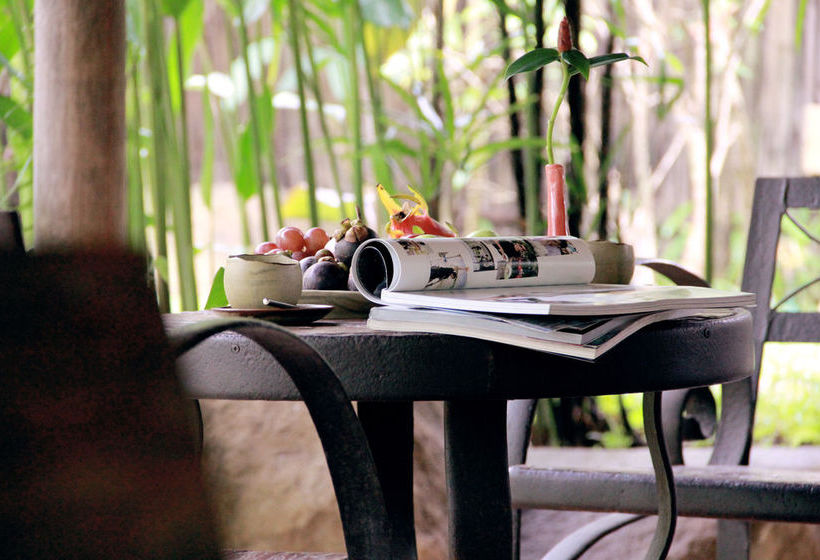 هتل Pai Island Resort