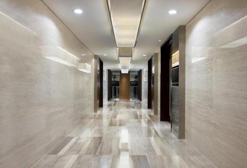 בית מלון כפרי Santika Premiere Hayam Wuruk Jakarta