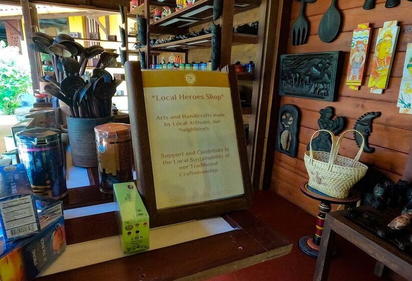 ホテル Thaulle Ayurveda Resort   Yala