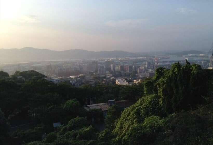 Kitakyushu Youth Hostel