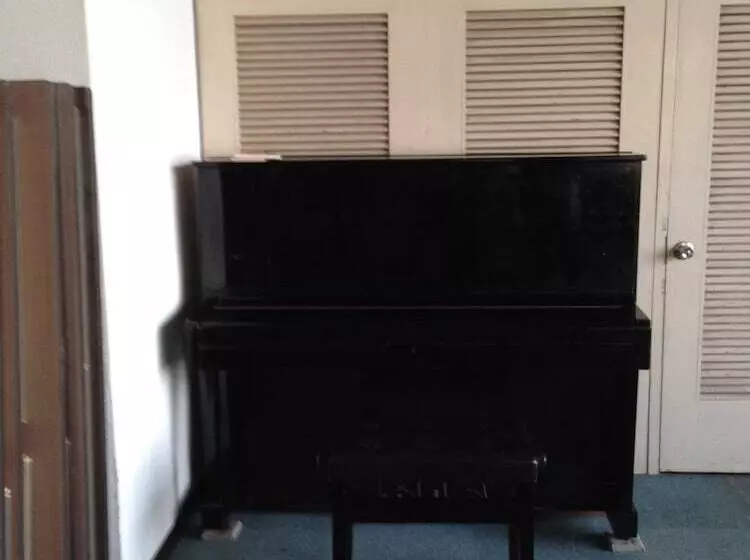 Kitakyushu Youth Hostel