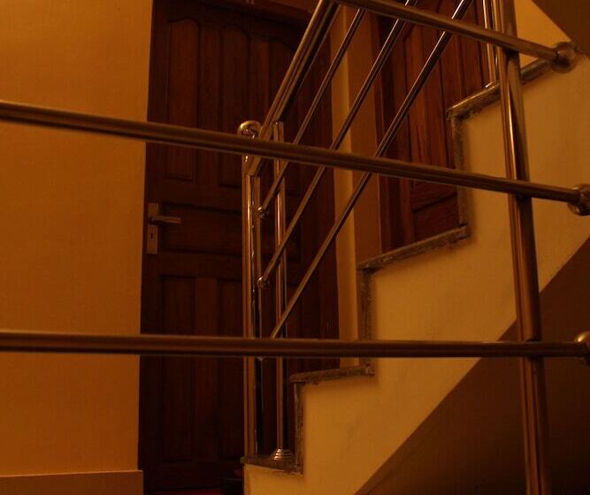 פנסיון Bastian Homestay