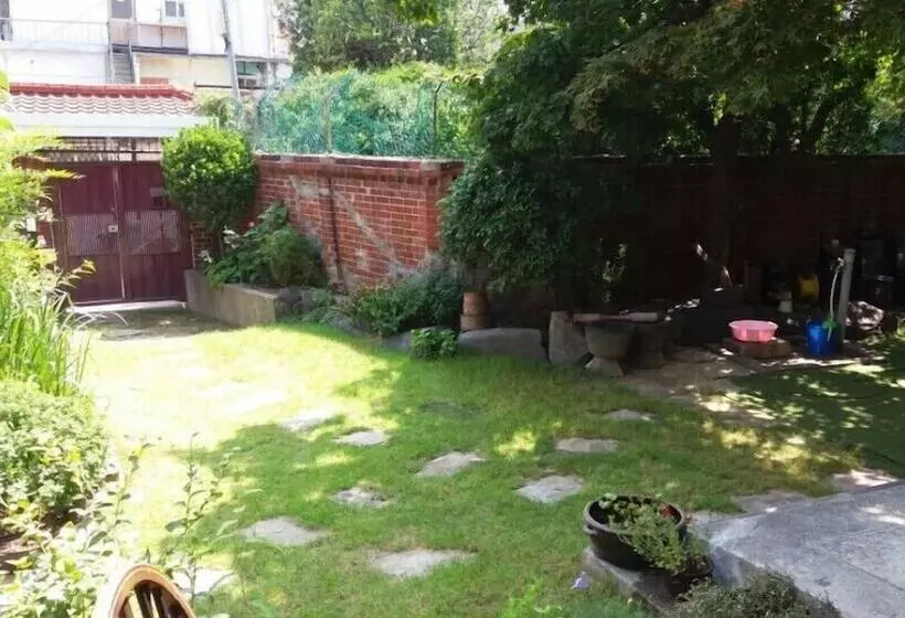 膳宿费 Hans House