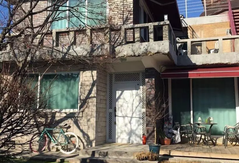 膳宿费 Hans House