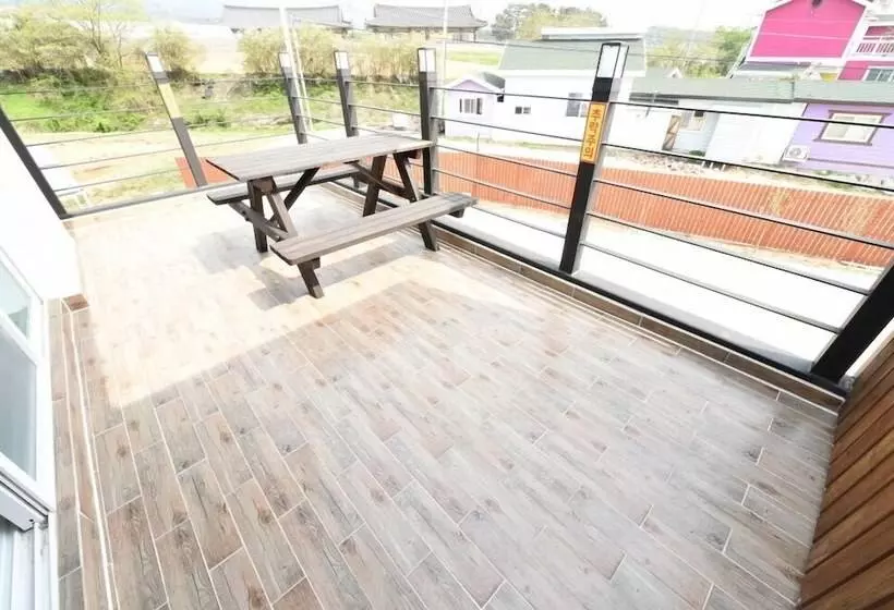 Seorabeol Togi Tourist Pension