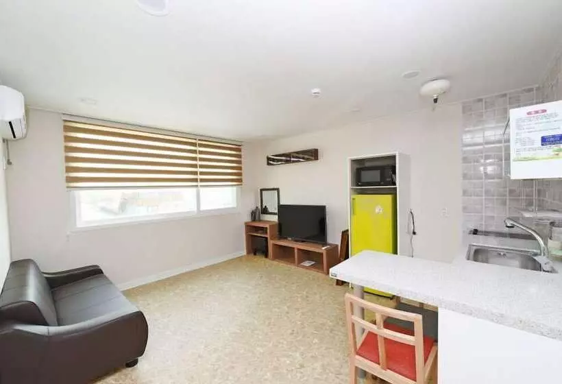 Seorabeol Togi Tourist Pension