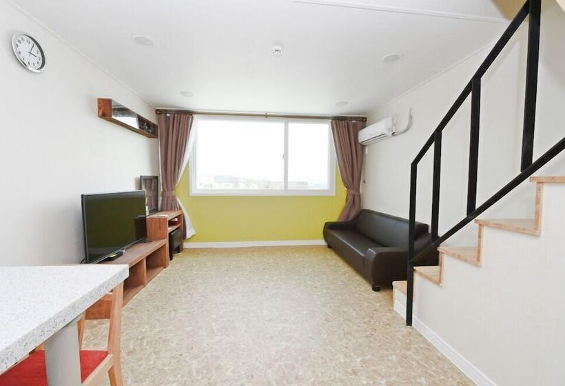 Seorabeol Togi Tourist Pension