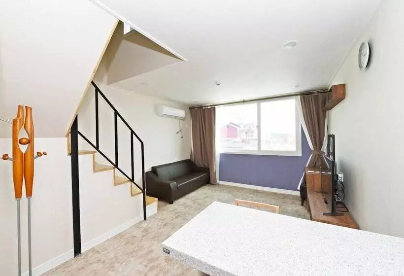 Seorabeol Togi Tourist Pension