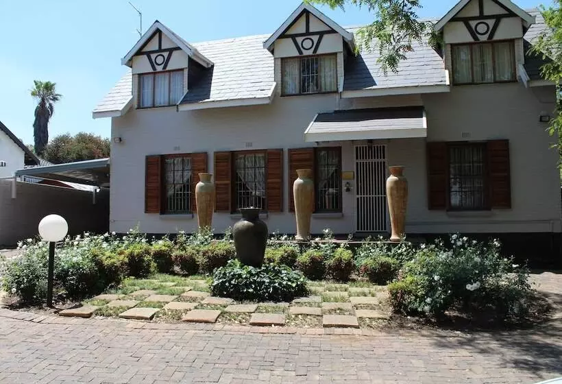 Bed & Breakfast 3 Liebeloft Guest House