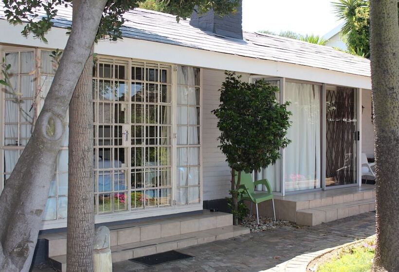 Bed & Breakfast 3 Liebeloft Guest House