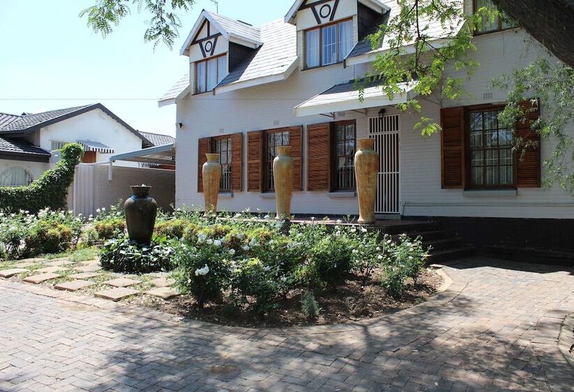 Bed & Breakfast 3 Liebeloft Guest House