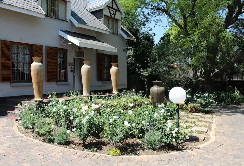 Bed & Breakfast 3 Liebeloft Guest House