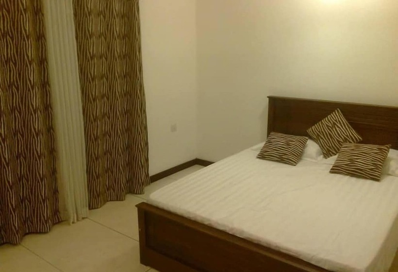 مبيت وإفطار Finlanka Guest