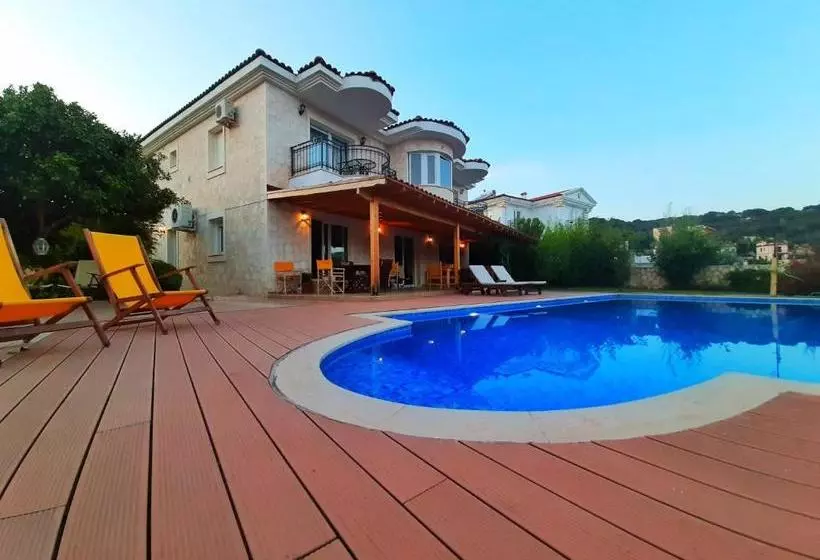 Bed and Breakfast Lumina Otel