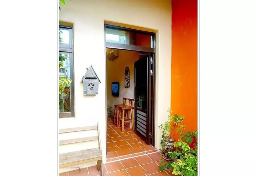 تختخواب و صبحانه Mamamia Homestay
