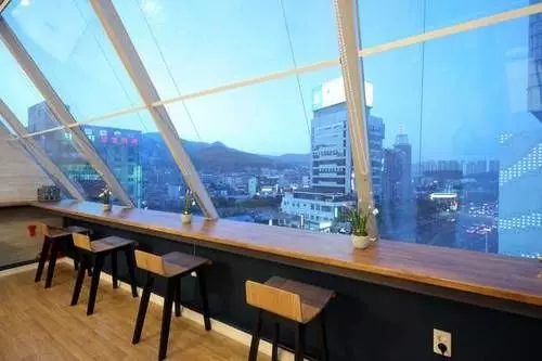 First Guest House - Hostel