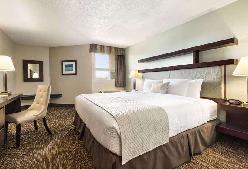 Отель Days Inn By Wyndham Vermilion