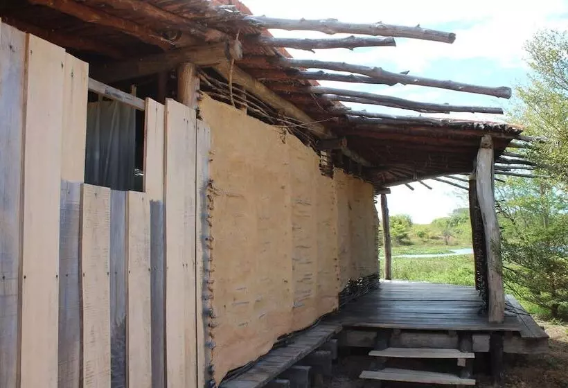 هتل Iharana Bush Camp