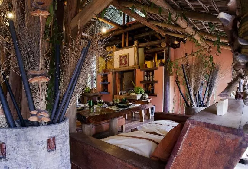 هتل Iharana Bush Camp