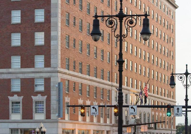 فندق Renaissance Albany