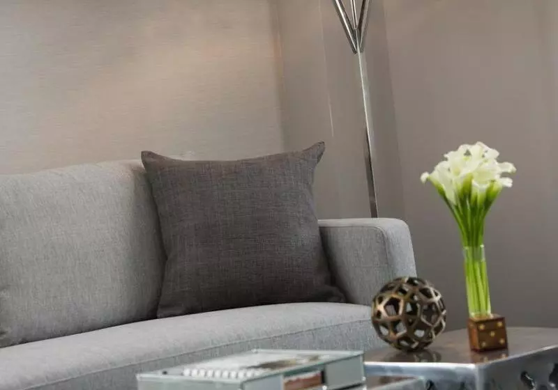 Отель Renaissance Albany