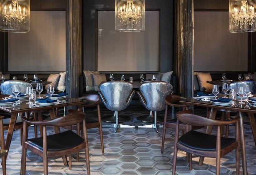 فندق Renaissance Albany