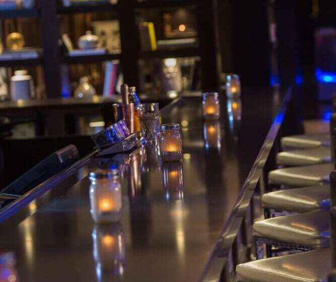 فندق Renaissance Albany