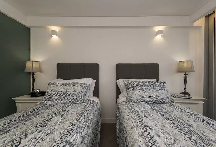 호텔 The Nest On Newcastle