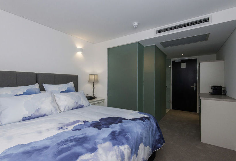 בית מלון כפרי The Nest On Newcastle