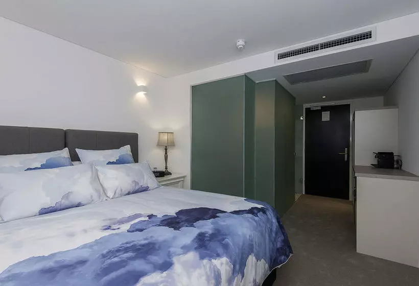 호텔 The Nest On Newcastle