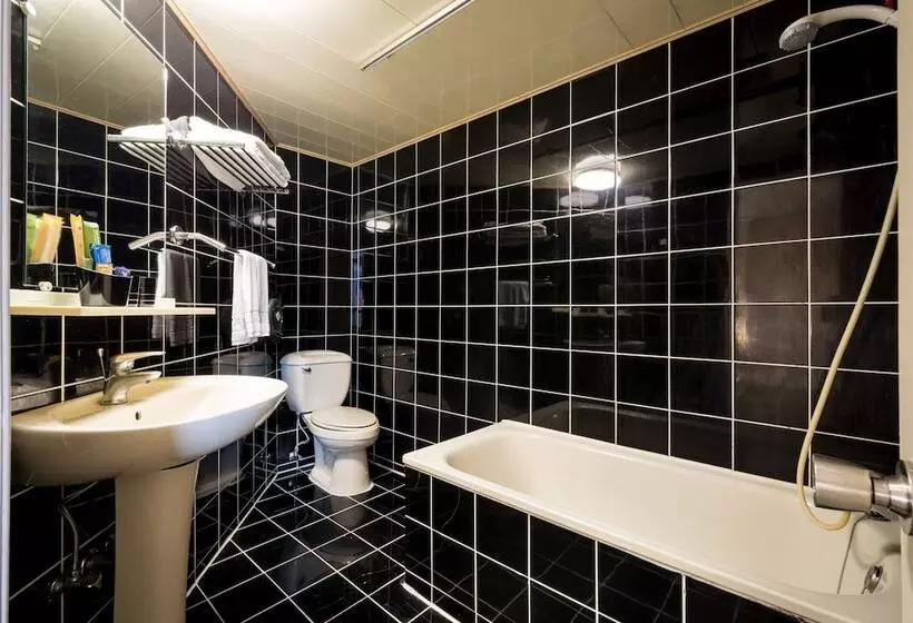 هتل Win Inn Tainan Ii