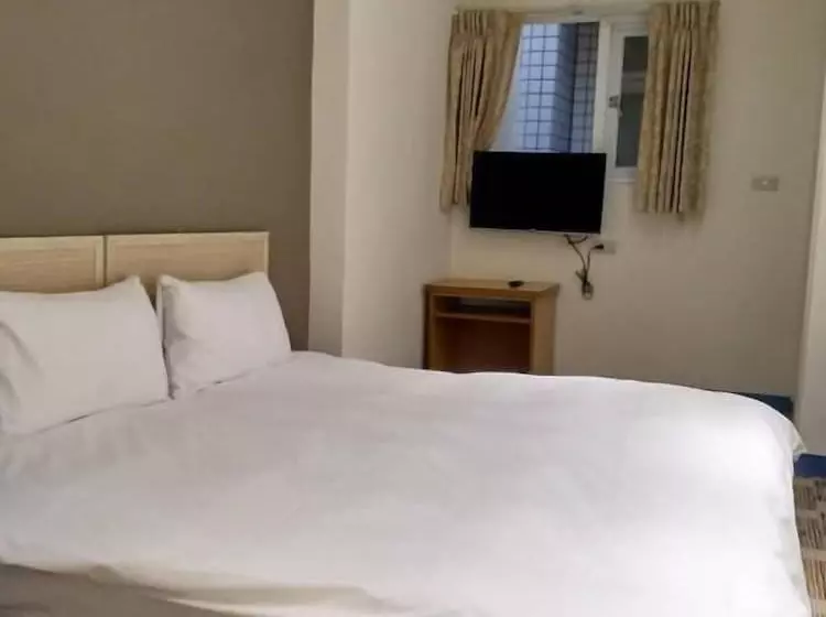 هتل Win Inn Tainan Ii