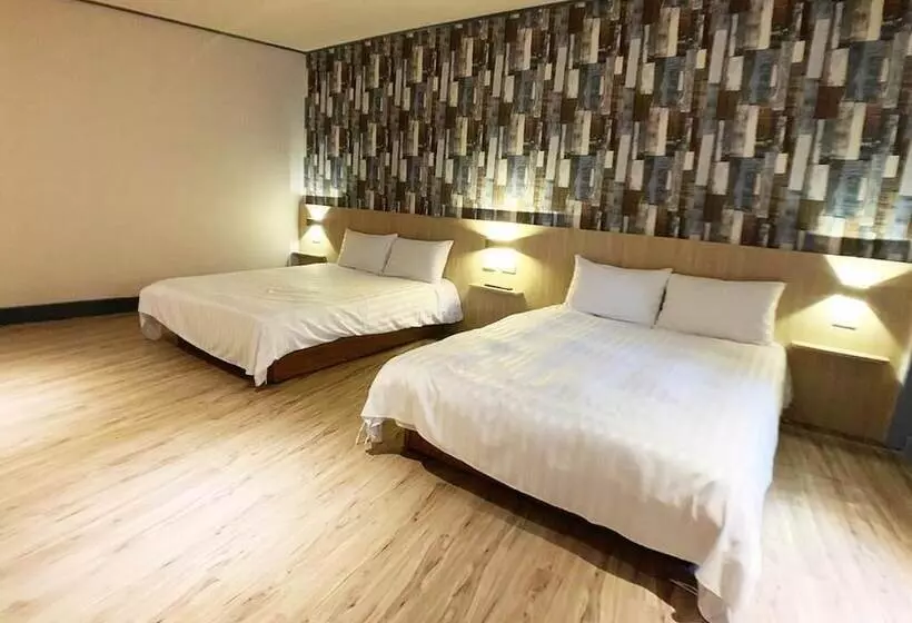 هتل Win Inn Tainan Ii