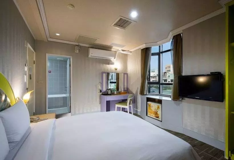 هتل Win Inn Tainan Ii