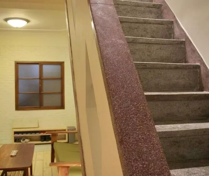 پانسیون Adore Tainan Adore House