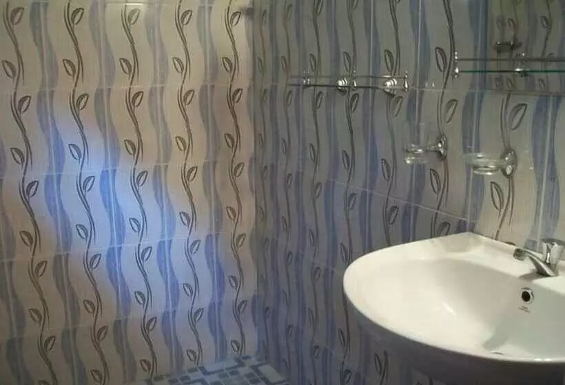 Пансион Blue Sky Guest House