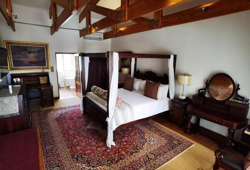 ペンション Kleine Constantia