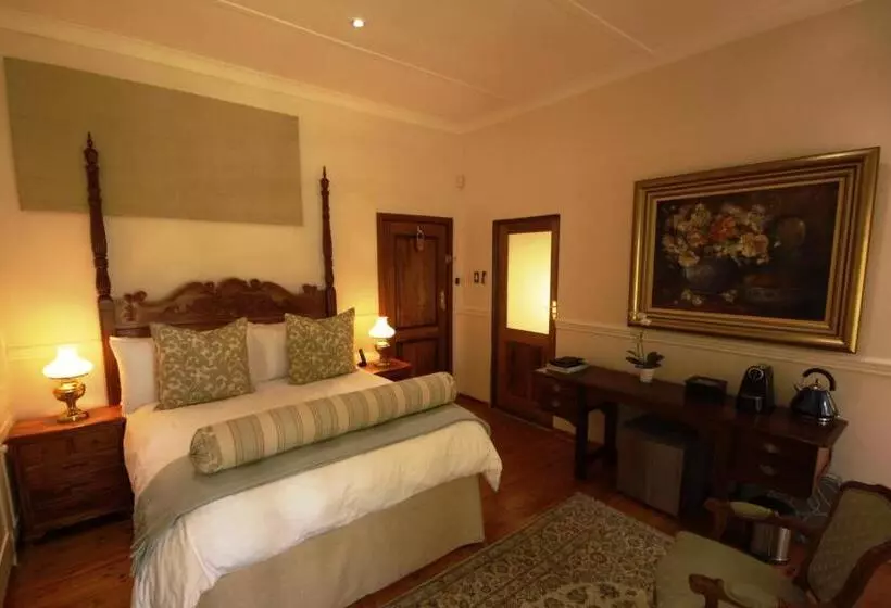 ペンション Kleine Constantia