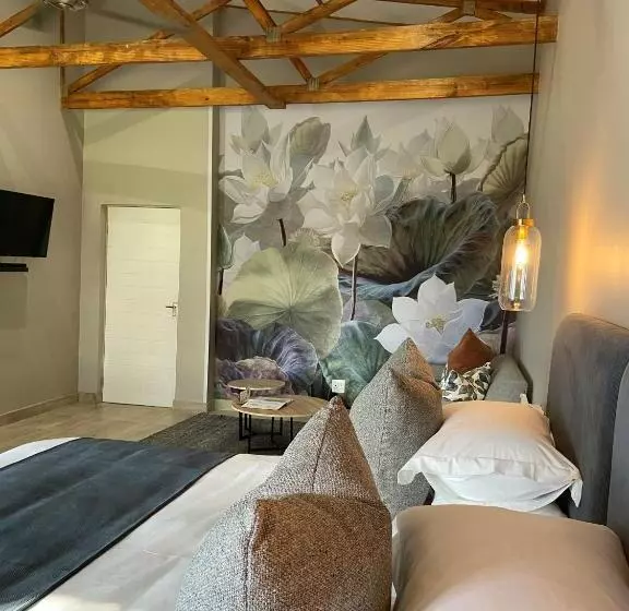 פנסיון Nut Grove Boutique