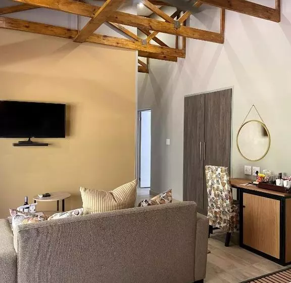 פנסיון Nut Grove Boutique