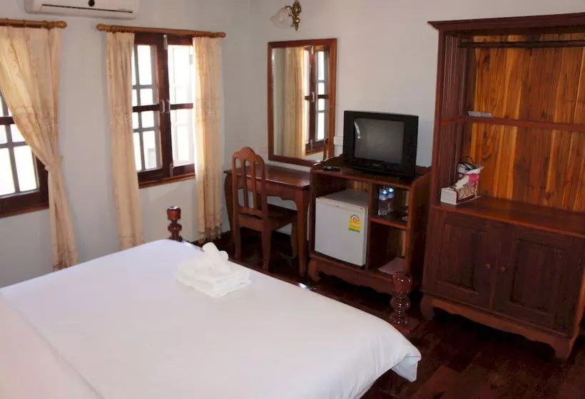 ペンション Phounsab Guesthouse