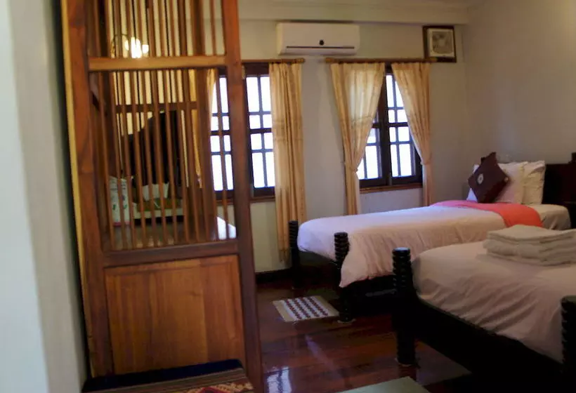 ペンション Phounsab Guesthouse