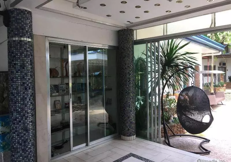 Princess Of Coron Austrian Resort