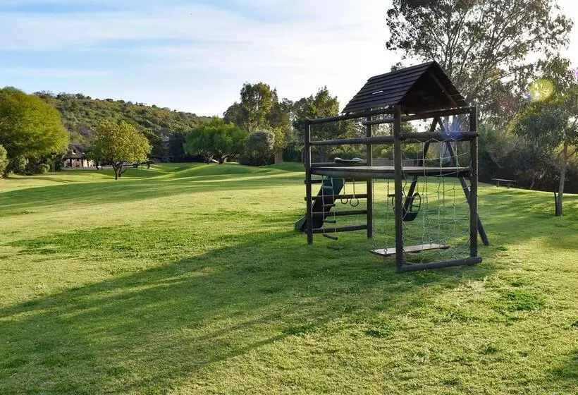 Stonehill River Lodge