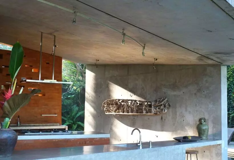 Umah Tampih Luxury Private Villa Chse Certified