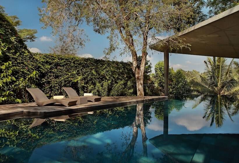 Umah Tampih Luxury Private Villa Chse Certified