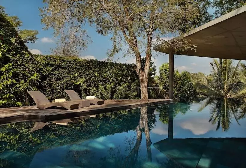 Umah Tampih Luxury Private Villa Chse Certified